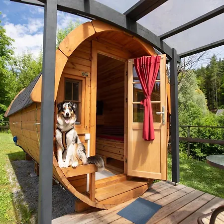 Only 500 M From Woerthersee Tatil Evi